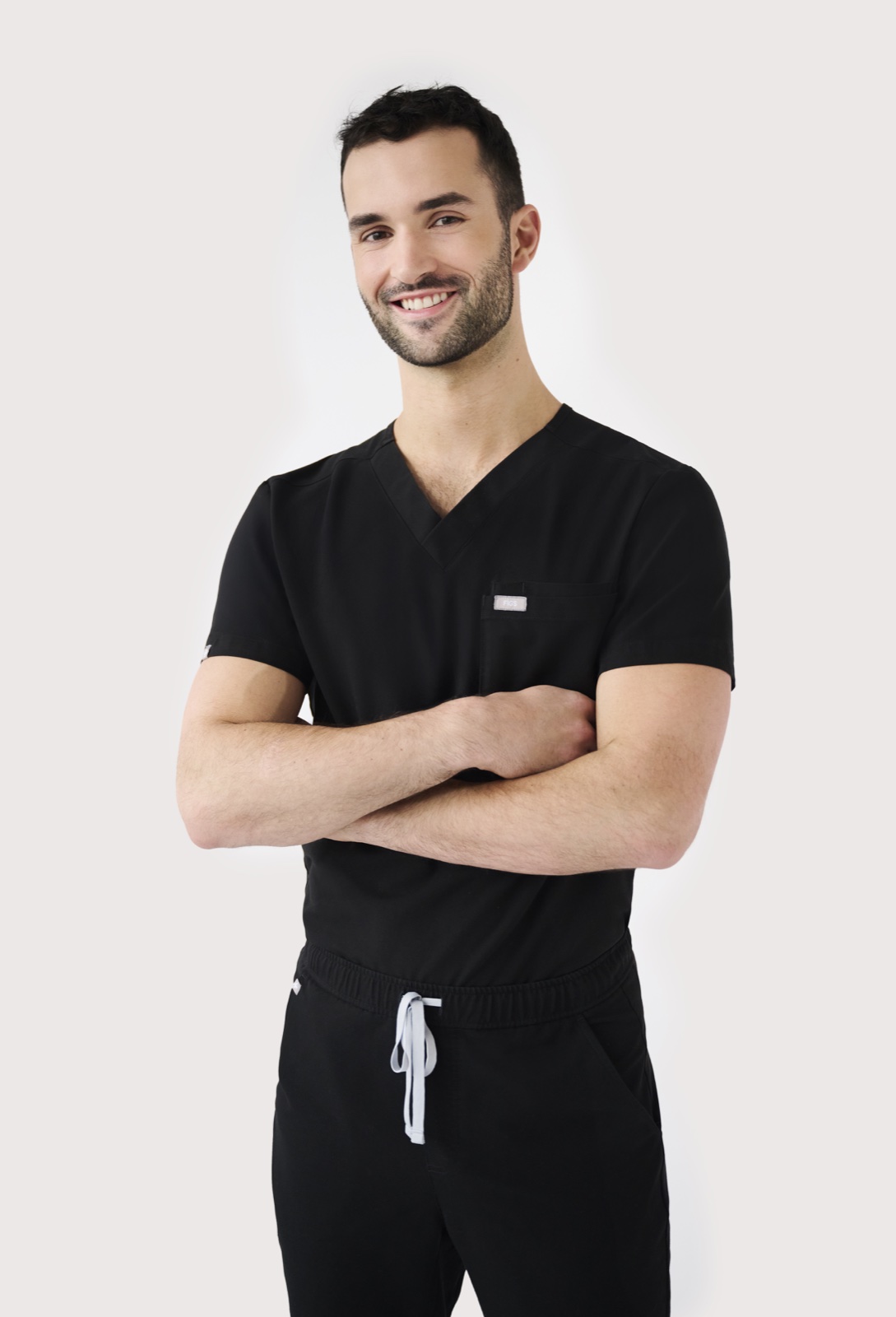 Dr Alexandre Théroux, médecin en médecine esthétique à la clinique Le Centre au Québec | Dr Alexandre Théroux, aesthetic medicine physician at Le Centre clinic in Quebec